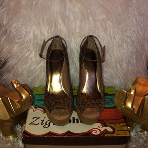 Ziki Soho Peep Toe Wedges